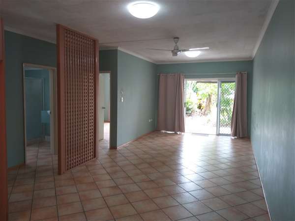 1/163 Reid Road, Mission Beach - Thumbnail 4