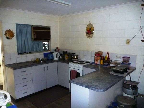 8/20-22 Girralong Street, Woree - Thumbnail 3