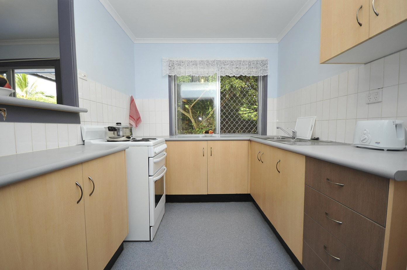 24 Rambutan Close, Manoora - Thumbnail 7