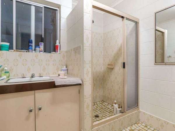8/101 Mann Street, Westcourt - Thumbnail 5
