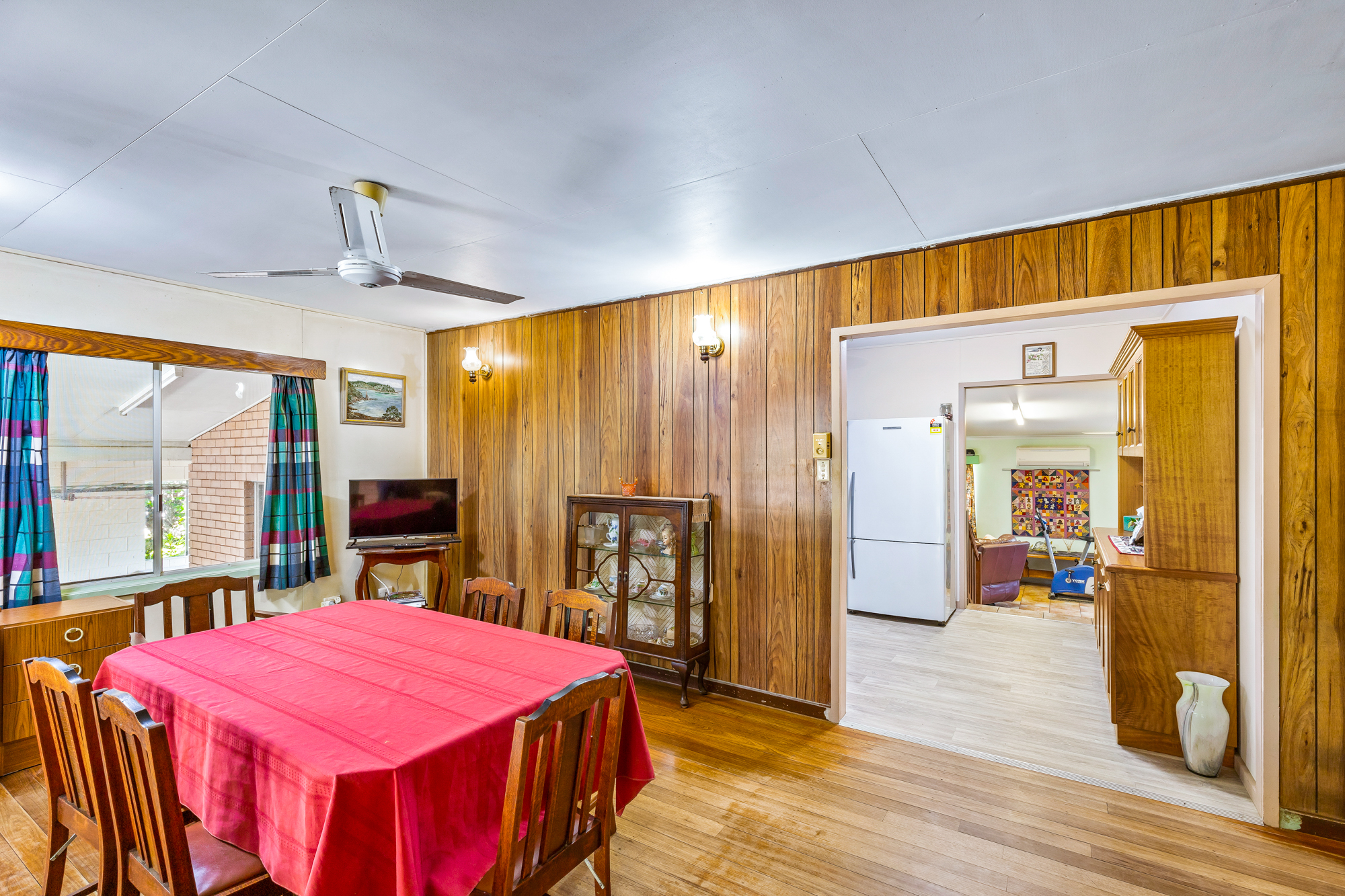 10-12 Skull Road, White Rock - Thumbnail 6