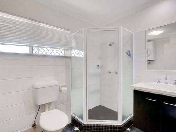 8/16 Jensen Street, Manoora - Thumbnail 6