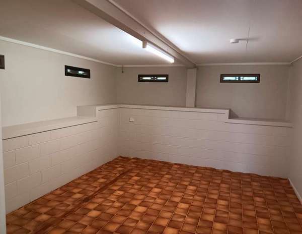 13 TWELFTH AVENUE, Atherton - Thumbnail 4