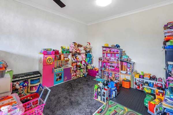 10 Coral Close, Woree - Thumbnail 7