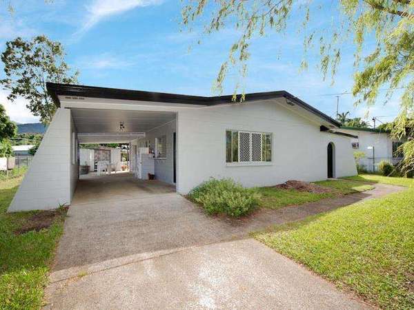 33 Dunbar, Cairns - Thumbnail 2