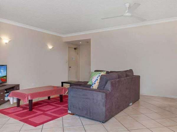 809/2 Greenslopes Street, Cairns North - Thumbnail 6