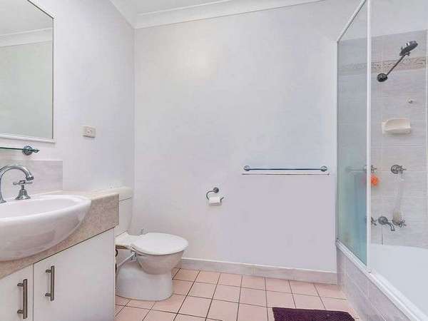 2/179 Kamerunga Road, Freshwater - Thumbnail 6