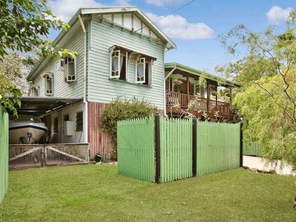 74 Enmore Street, Manoora - Thumbnail 2