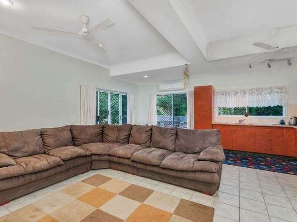 70 Golden Street, Goldsborough - Thumbnail 5