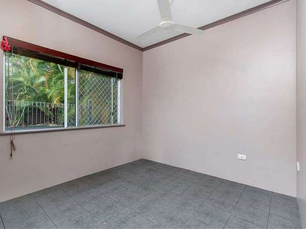 13 Dodd Court, Mooroobool - Thumbnail 6