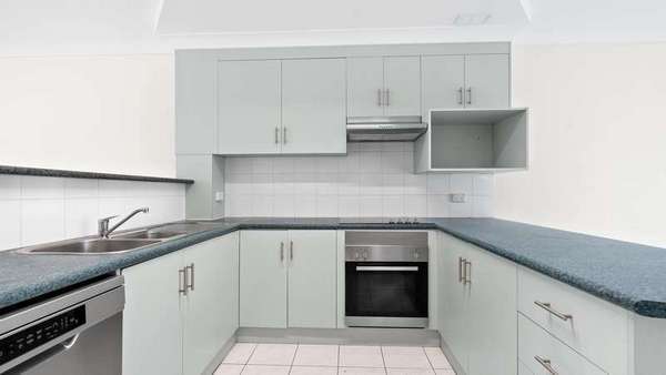 7/60 Charles Street, Manunda - Thumbnail 3