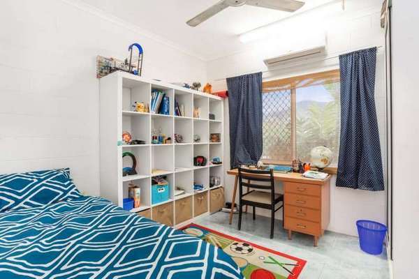 2 Bee Close, Bentley Park - Thumbnail 5
