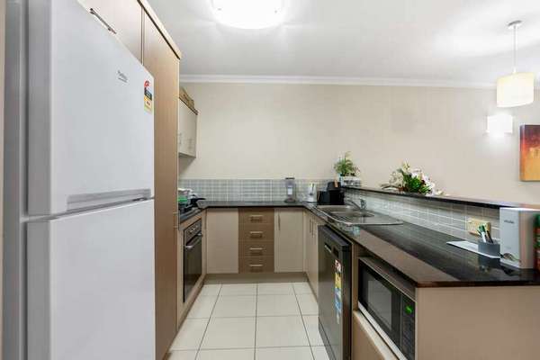 207/12 Gregory Street, Westcourt - Thumbnail 5