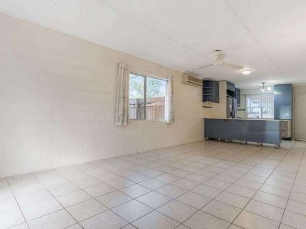 20 Yurongi Street, Caravonica - Thumbnail 5