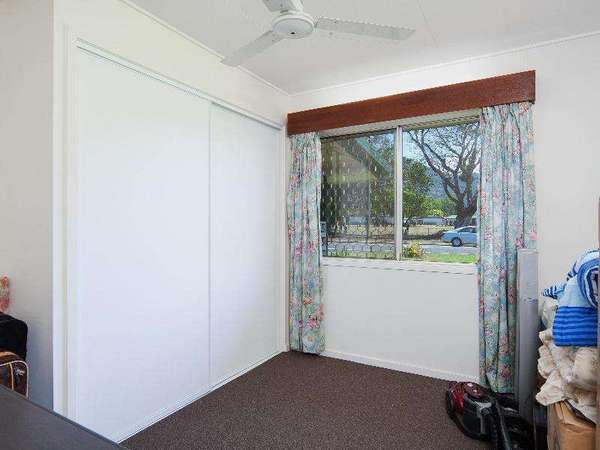 116-118 McCormack Street, Manunda - Thumbnail 6