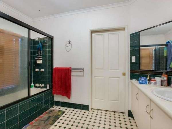 71 Barnard Drive, Mount Sheridan - Thumbnail 7