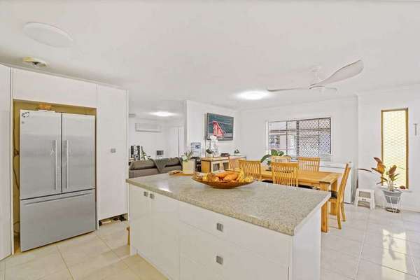 6-8 Pennine Close, Smithfield - Thumbnail 5