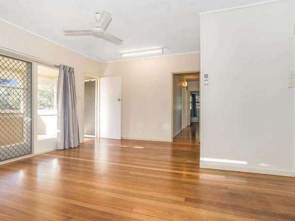 106 McCormack Street, Manunda - Thumbnail 8