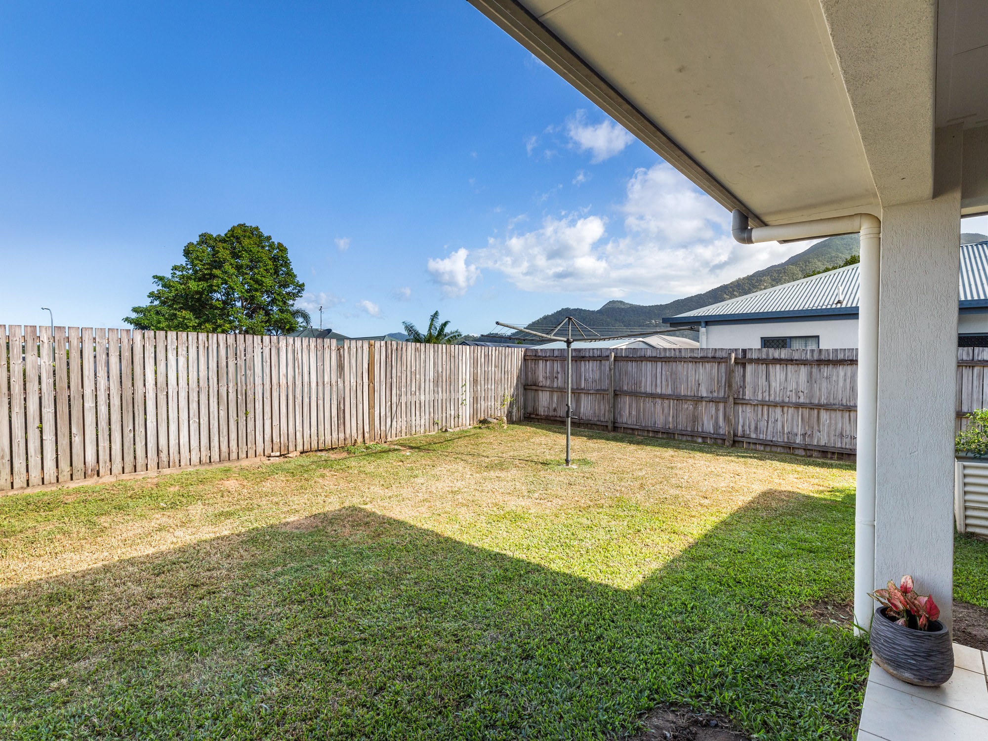 6 Neales Street, Bentley Park - Thumbnail 8