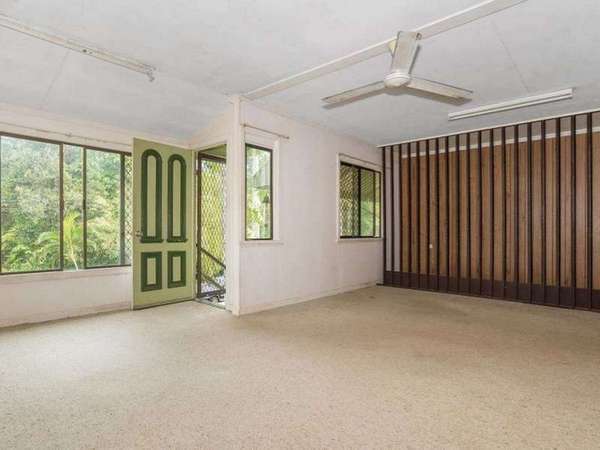 36 Goodwin Street, Edge Hill - Thumbnail 3