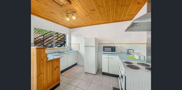 6 Bayview Street, Bayview Heights - Thumbnail 7