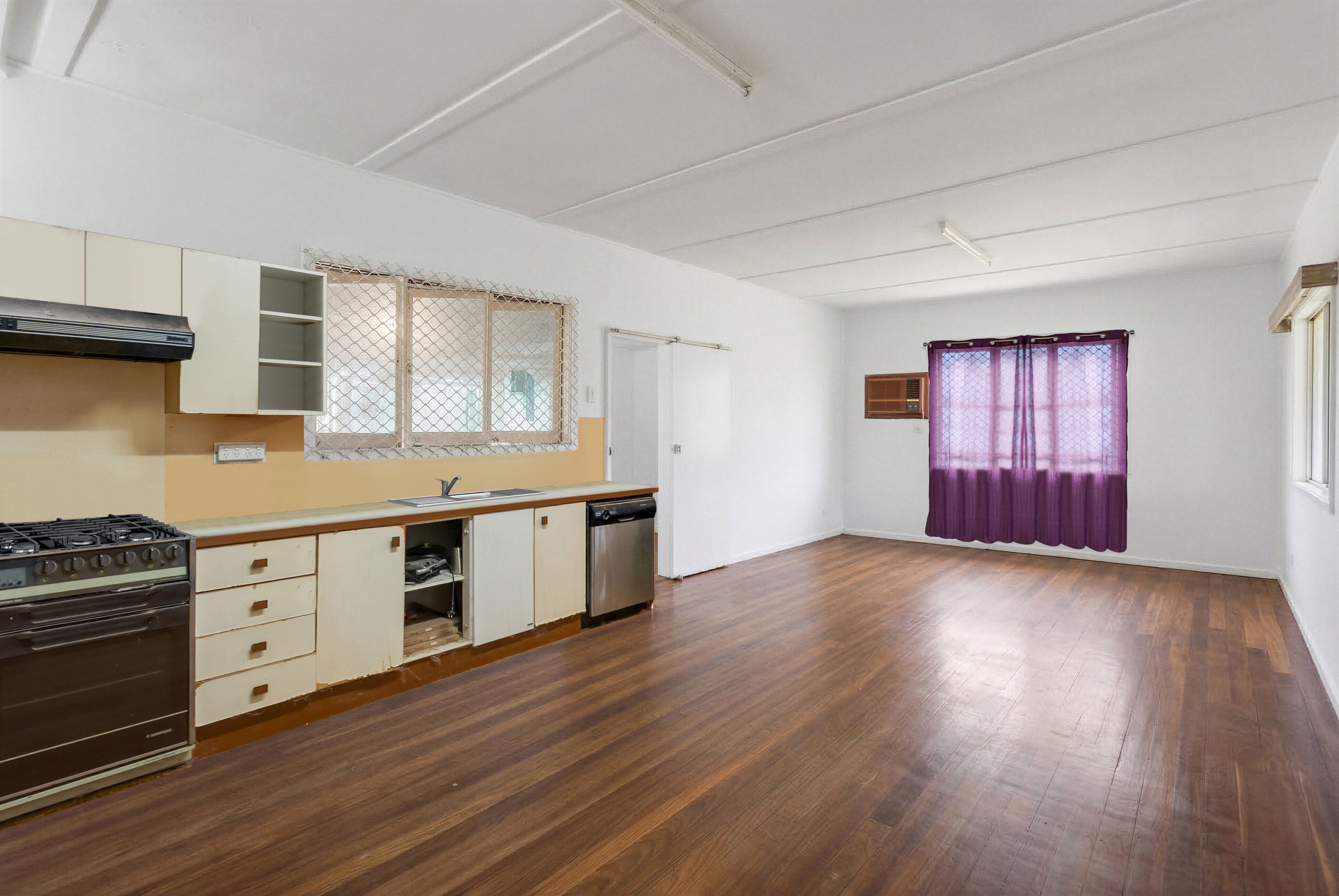 12 Brown Street, Woree - Thumbnail 5