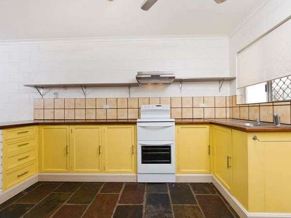 6/38 Old Smithfield Road, Freshwater - Thumbnail 4