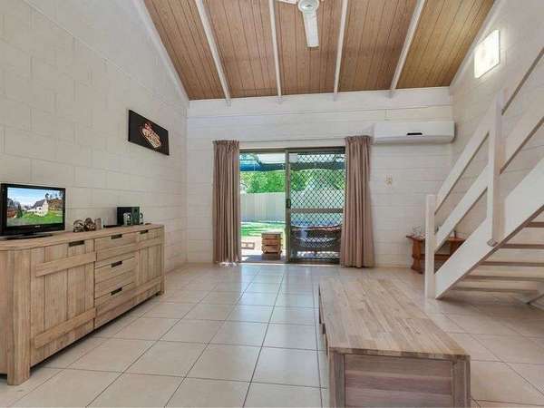 25/108 Mayers Street, Manunda - Thumbnail 2