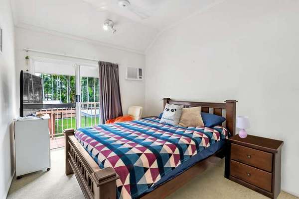 3/426 McCOOMBE STREET, Mooroobool - Thumbnail 5
