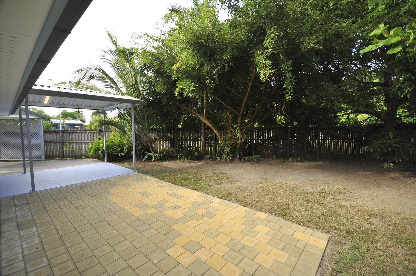 24 Rambutan Close, Manoora - Thumbnail 3