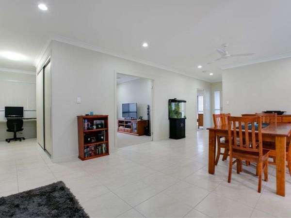 15 Laguna Ave, Redlynch - Thumbnail 5
