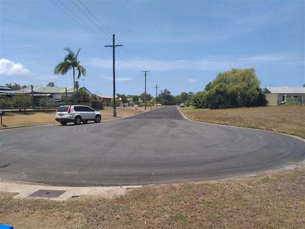 18 Casuarina Street, Tully Heads - Thumbnail 3