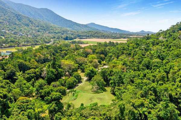 161 THE ROCKS RD, Redlynch - Thumbnail 3