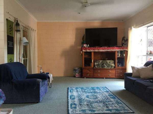 10 Arizona Crescent, White Rock - Thumbnail 3