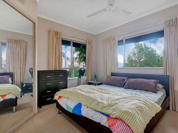 809/2 Greenslopes Street, Cairns North - Thumbnail 5