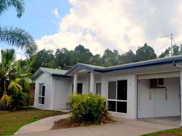5 Cracknell Road, White Rock - Thumbnail 3
