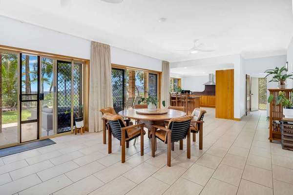 2-4 Rainforest Road, Edmonton - Thumbnail 6
