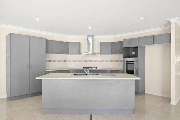 15 Shelbourne Street, Bentley Park - Thumbnail 4