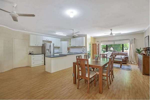 4 Seabreeze Court, Redlynch - Thumbnail 6