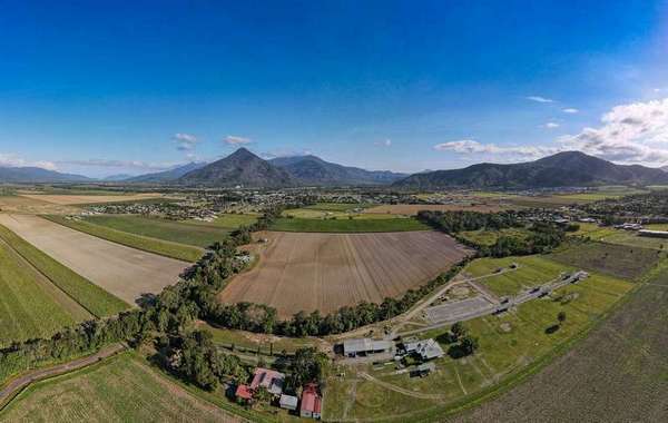 1 DEXTER ROAD, Gordonvale - Thumbnail 4