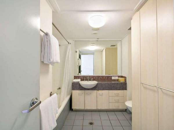 24/71-75 Lake Street, Cairns City - Thumbnail 8