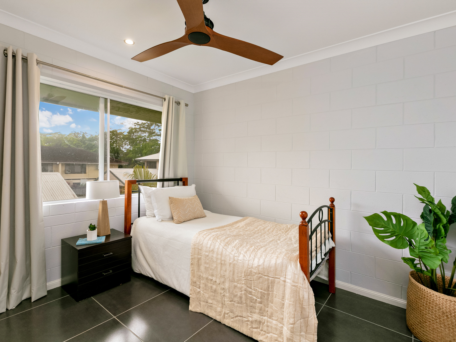 6/12 Girralong Street, Woree - Thumbnail 7