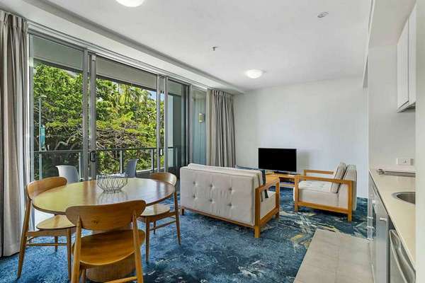 1 Marlin Pde, Cairns City - Thumbnail 3