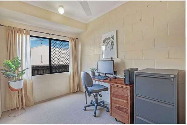 4 Seabreeze Court, Redlynch - Thumbnail 7