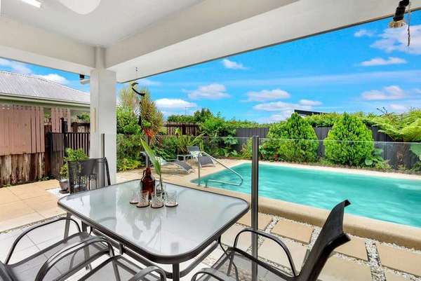 31 Woodrose Drive, Mount Sheridan - Thumbnail 3