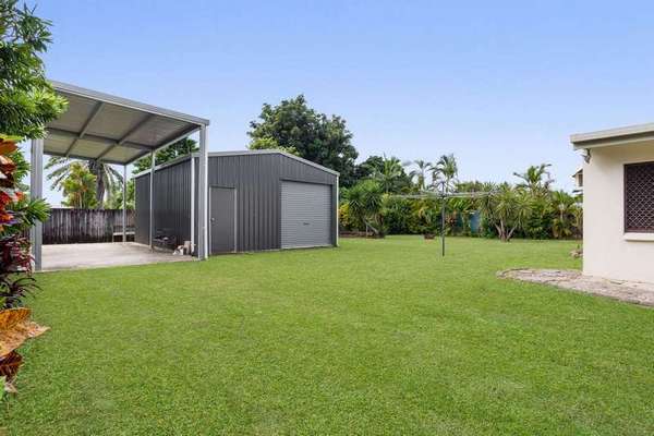 2/6 Wau Close, Trinity Beach - Image 1