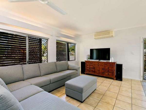 2 Roebuck Close, Bentley Park - Thumbnail 6