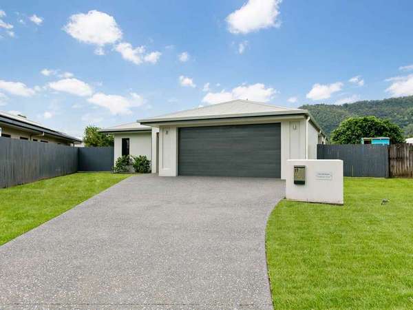 17 Australis Close, Edmonton - Thumbnail 3