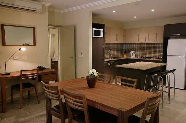 111/57-65 Paradise Palms Drive, Kewarra Beach - Thumbnail 2