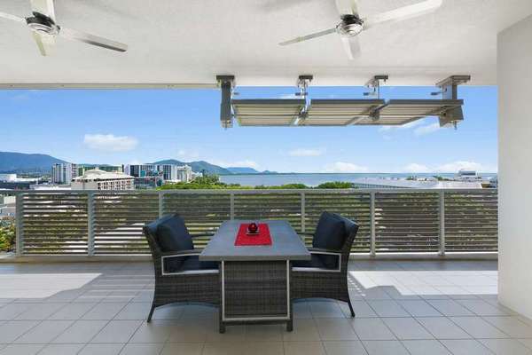 63/1 Marlin Parade, Cairns City - Thumbnail 2
